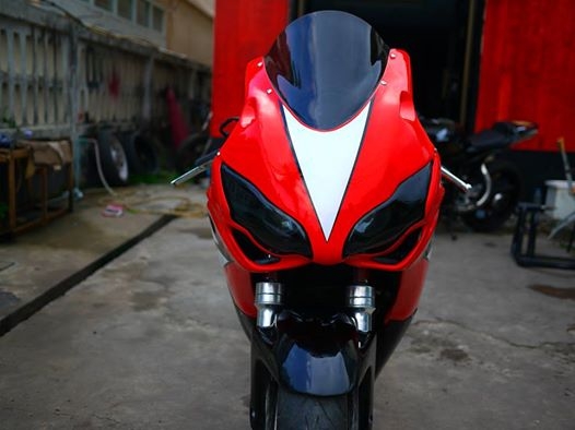 ขาย Cbr92 ตัวคาร์บูร์ไฟฟ้า พร้อมทะเบียนแท้ไม่ขาดต่อ แฟริ่ง Cbr1000 08 เครื่องสดๆ