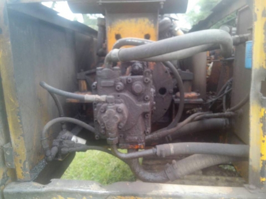 **358,000 บ.ต่อรอง**ขายแบคโฮราคาถูกๆ KOBELCO 120 MARK1 เครื่อง6BB1-145 แรง 6สูบ คอนโทรลน้ำมัน เครื่องดี อึด แรง ประหยัด ปั้มดีแรงดี ทำงานดี เร็วดี บูมอาร์มดี ปะ1แผล บุ้งกี๋ดีไม่ผุ เอวดีแน่นดี ช่วงล่าง70\% แทร็กครบแต่บางหน่อย โซ่พอได้ เฟรมดีไม่ผุ โรลเลอร์ดี