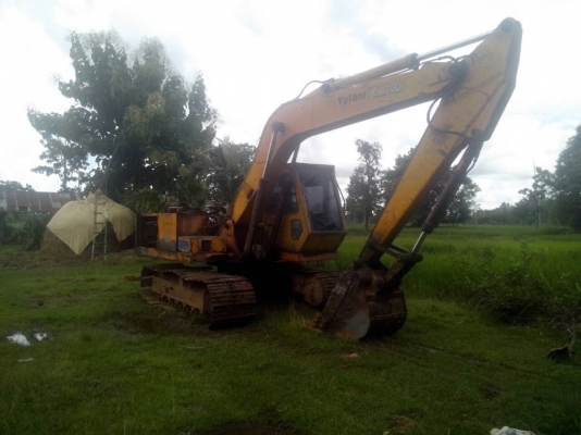 **358,000 บ.ต่อรอง**ขายแบคโฮราคาถูกๆ KOBELCO 120 MARK1 เครื่อง6BB1-145 แรง 6สูบ คอนโทรลน้ำมัน เครื่องดี อึด แรง ประหยัด ปั้มดีแรงดี ทำงานดี เร็วดี บูมอาร์มดี ปะ1แผล บุ้งกี๋ดีไม่ผุ เอวดีแน่นดี ช่วงล่าง70\% แทร็กครบแต่บางหน่อย โซ่พอได้ เฟรมดีไม่ผุ โรลเลอร์ดี