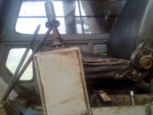 **358,000 บ.ต่อรอง**ขายแบคโฮราคาถูกๆ KOBELCO 120 MARK1 เครื่อง6BB1-145 แรง 6สูบ คอนโทรลน้ำมัน เครื่องดี อึด แรง ประหยัด ปั้มดีแรงดี ทำงานดี เร็วดี บูมอาร์มดี ปะ1แผล บุ้งกี๋ดีไม่ผุ เอวดีแน่นดี ช่วงล่าง70\% แทร็กครบแต่บางหน่อย โซ่พอได้ เฟรมดีไม่ผุ โรลเลอร์ดี