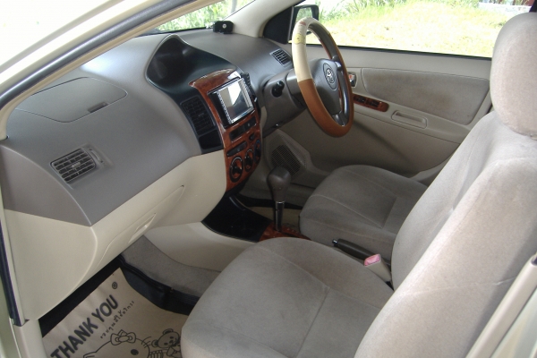 TOYOTA - VIOS - 1.5  VVTi AT