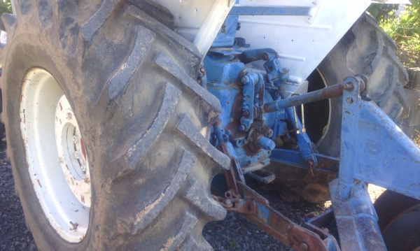 ขาย 270000 บาท ต่อลองได้ อุปกรณ์ 4 อย่าง