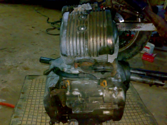 เครื่อง SRV 250 เป็นอะหลั่ยครับ