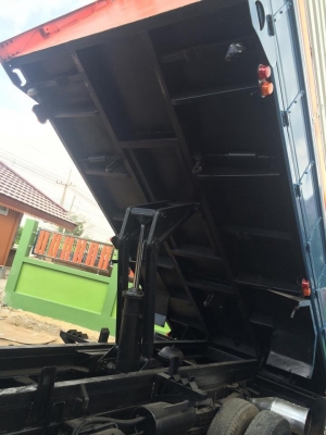 ขายNPRดั้มข้าว กะบอก6ตันหน้าเอฟ หลังเอฟ