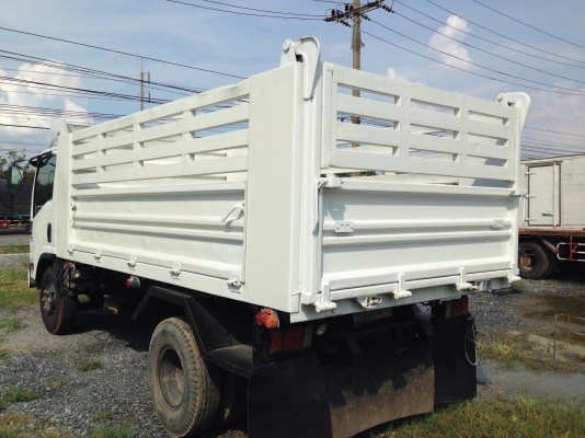 6ล้อดั้มISUZU NPR/150HP