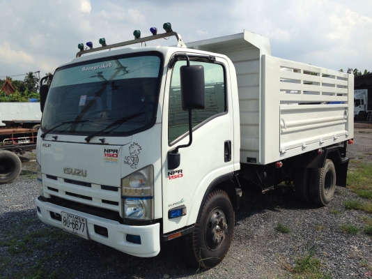 6ล้อดั้มISUZU NPR/150HP
