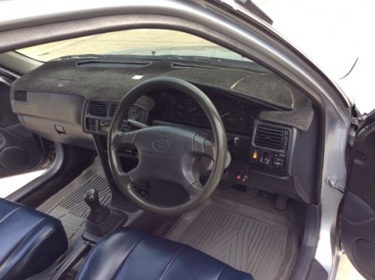 ขายรถโตโยต้า โคโรล่า ae111 ปี 98 เครื่องเดิม 1.6 เกียร์ธรรมดา airbag/abs เพาเวอร์ เบาะหนัง ไฟฟ้าทั้งคัน ปรับข้างไฟฟ้า พับไฟฟ้า ใช้ได้หมด แอร์เย็นฉ่ำ ตัวถังสวยมาก ไม่มีชน ตะเข็บเดิมทั้งคัน รถขับดีมาก พร้อมใช้ครับ