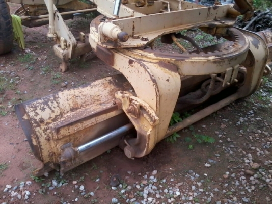 ขายรถเกรดเดอร์ โคมัสซุ GD31