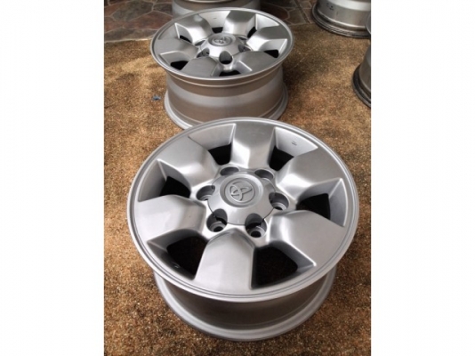 ล้อแม็ก toyota prerunner โตโยต้า พรีรันเนอร์ ขอบ 15