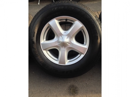 ล้อ แม็ก isuzu all new v cross ถอดป้ายแดง พร้อมยาง bridgestone 265-65-17 ปี 12