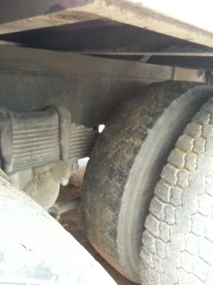 รถอีซูซุ 10 ล้อ ตู้เย็น 230 แรงม้า. ปี 50 สนใจติดต่อ 081 - 6079515 รถอีซูซุ 10 ล้อ ตู้เย็น 230 แรงม้า. ปี 50 สนใจติดต่อ 081 - 6079515