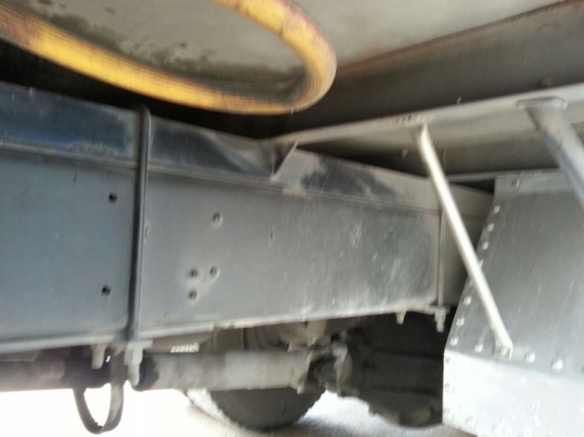 รถอีซูซุ 10 ล้อ ตู้เย็น 230 แรงม้า. ปี 50 สนใจติดต่อ 081 - 6079515 รถอีซูซุ 10 ล้อ ตู้เย็น 230 แรงม้า. ปี 50 สนใจติดต่อ 081 - 6079515