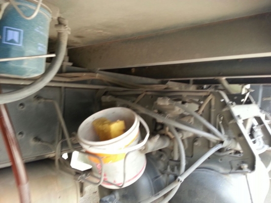 รถอีซูซุ 10 ล้อ ตู้เย็น 230 แรงม้า. ปี 50 สนใจติดต่อ 081 - 6079515 รถอีซูซุ 10 ล้อ ตู้เย็น 230 แรงม้า. ปี 50 สนใจติดต่อ 081 - 6079515