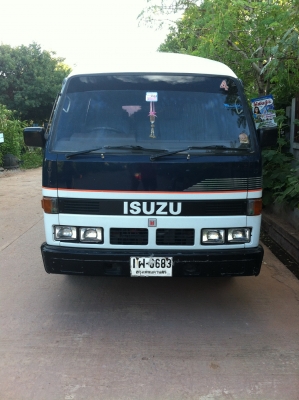 รถตู้มือสอง รถตู้มือสอง