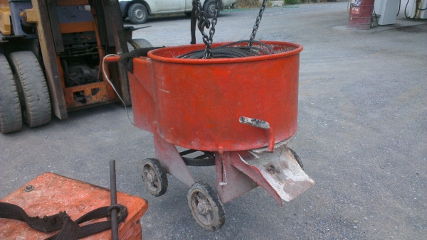 Sell> ขายโม่ผสมปูน พร้อมมอเตอร์ ไฟ 220V. หน้ากว้าง 80cm. พร้อมใช้งานครับ กำแพงแสน นครปฐม