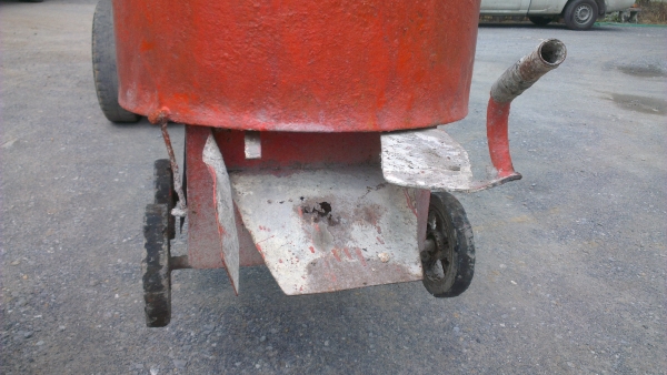 Sell> ขายโม่ผสมปูน พร้อมมอเตอร์ ไฟ 220V. หน้ากว้าง 80cm. พร้อมใช้งานครับ กำแพงแสน นครปฐม