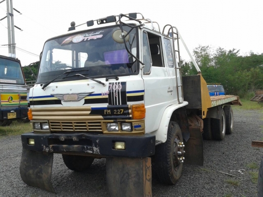 ขาย10ล้อ2เพลาHINO เกียร์ สโลว์กลาง หางลากแบ็คโค168 เครื่องดี พ.เพาเวอร์ เบรคทิ๊ฟฟี่  สภาพพร้อมใช้งาน เอกสารพร้อม