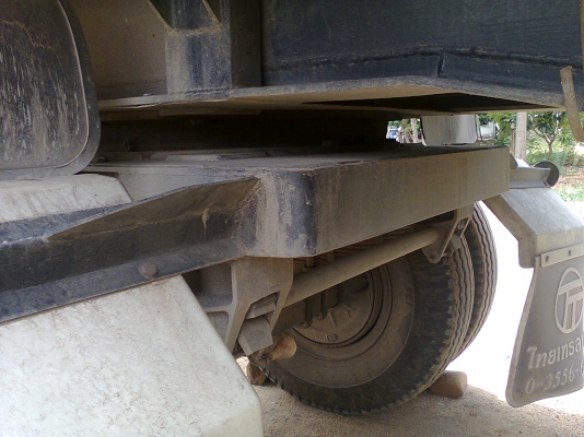 ขายลูกพ่วง 3 เพลาแท้ กระบะอลูมิเนียม อู่ไทยเทรลเลอร์ ยาว 7 เมตร จดทะเบียนปี 55