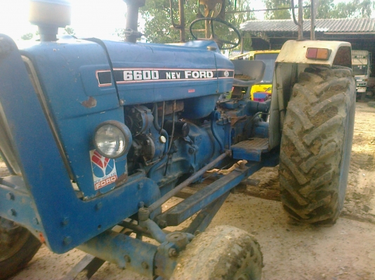 ฝากขายรถไถFORDรุ่น6600T5เต็มตัวเอกสารเล่มทะเบียนสนใจ0871684611
