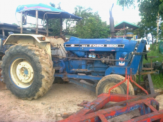 ฝากขายรถไถFORDรุ่น6600T5เต็มตัวเอกสารเล่มทะเบียนสนใจ0871684611