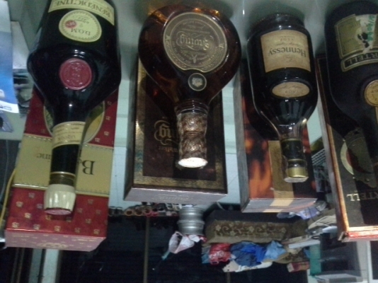 ขายเหมาเหล้าเก่าหลายยี่ห้อ ด่วนครับเลิกสะสม