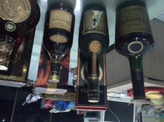 ขายเหมาเหล้าเก่าหลายยี่ห้อ ด่วนครับเลิกสะสม