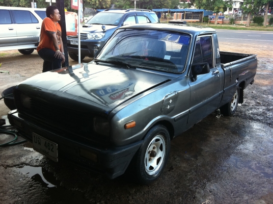 ขายด่วน รถกะบะ MAZDA เครื่อง TGZT(1300) เครื่องแน่นดี เบาเงียบ คัชซีสวย คาร์บูใหม่ แอร์ ทะเบียนเต็มพร้อมโอน