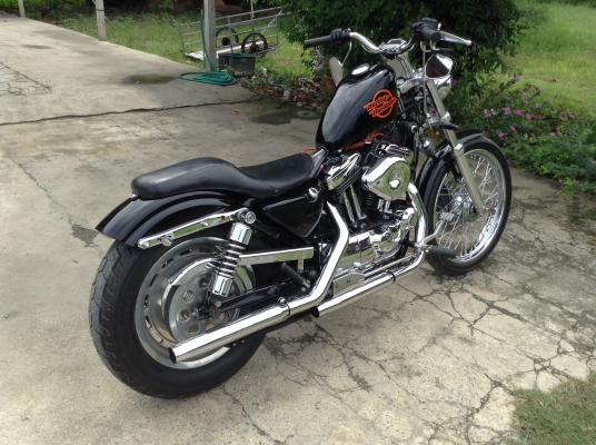 ธารนนทบุรี//ขาย harley davidson sportter1200 ปี2002 แต่งสวยๆ ราคา 350,000 บาท อินวอยท์+สรรพสารมิตร