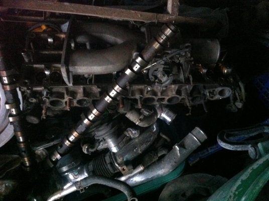 ขายเครื่องเจโบ+ไม่โบสองตัวไว้เป็นอะไหล่แถมให้เกียร์ลูก