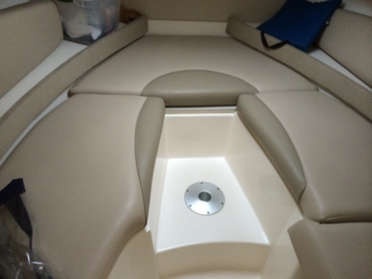 ขายเรือ Boston Whaler 255 Conquest ขายเรือ Boston Whaler 255 Conquest