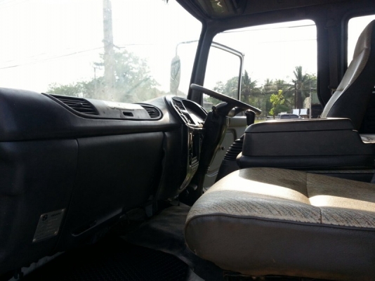 รถอีซูซุ 10 ล้อดั้ม 270 แรงม้า ปี 45 สนใจติดต่อ 081 - 6079515 รถอีซูซุ 10 ล้อดั้ม 270 แรงม้า ปี 45 สนใจติดต่อ 081 - 6079515