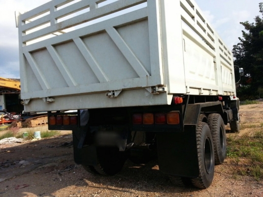 รถอีซูซุ 10 ล้อดั้ม 270 แรงม้า ปี 45 สนใจติดต่อ 081 - 6079515 รถอีซูซุ 10 ล้อดั้ม 270 แรงม้า ปี 45 สนใจติดต่อ 081 - 6079515