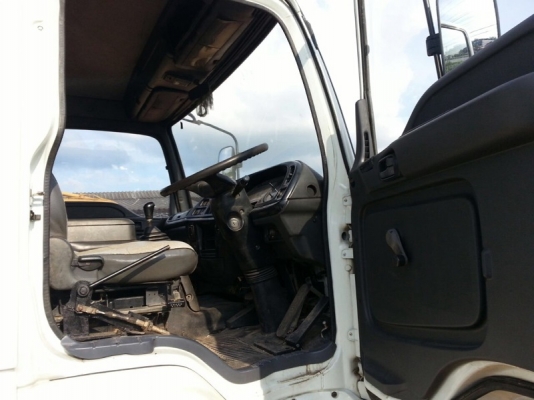 รถอีซูซุ 10 ล้อดั้ม 270 แรงม้า ปี 45 สนใจติดต่อ 081 - 6079515 รถอีซูซุ 10 ล้อดั้ม 270 แรงม้า ปี 45 สนใจติดต่อ 081 - 6079515