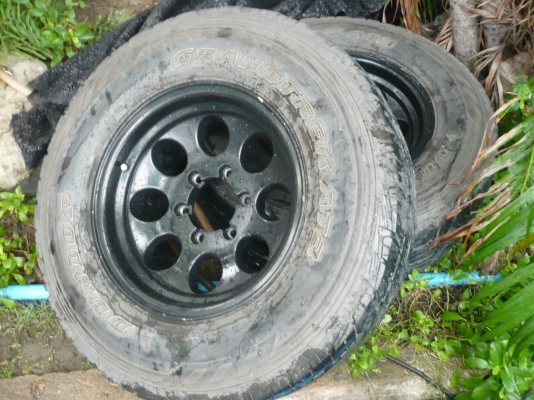 แม็กหยดน้ำ8x16พร้อมยาง แม็กหยดน้ำ8x16พร้อมยาง