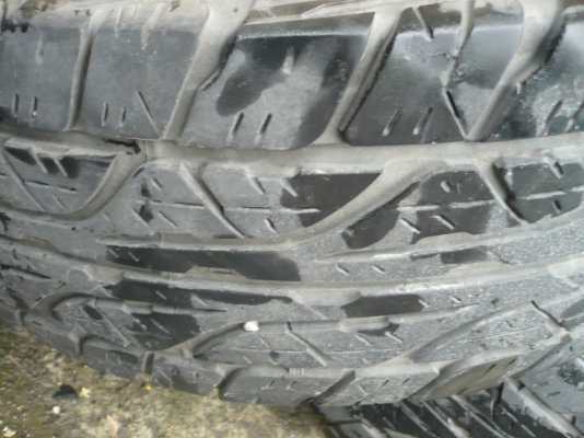 แม็กหยดน้ำ8x16พร้อมยาง แม็กหยดน้ำ8x16พร้อมยาง