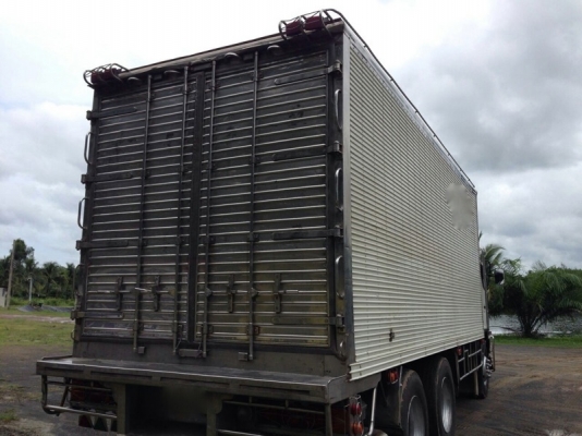 รถฮีโน่ 10 ล้อ ตู้เย็น 260 แรงม้า. ปี 50 สนใจติดต่อ 081 - 6079515 รถฮีโน่ 10 ล้อ ตู้เย็น 260 แรงม้า. ปี 50 สนใจติดต่อ 081 - 6079515