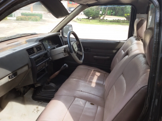 นิสสันฝาแดง หัวเดียว สวยๆ 79000