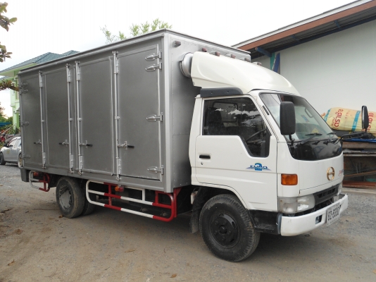 ขายรถ 6 ล้อ