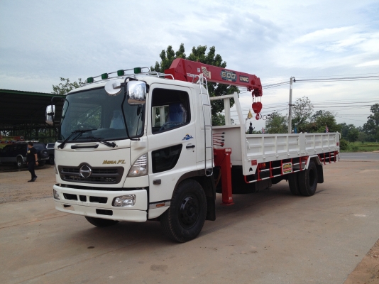 สั่งได้ครับรถเครน สวยๆพร้อมทะเบียน HINO MEGA เครื่อง JO8C 260 แรงม้าระบบน้ำมัน คาร์โก้ 7 เมตร