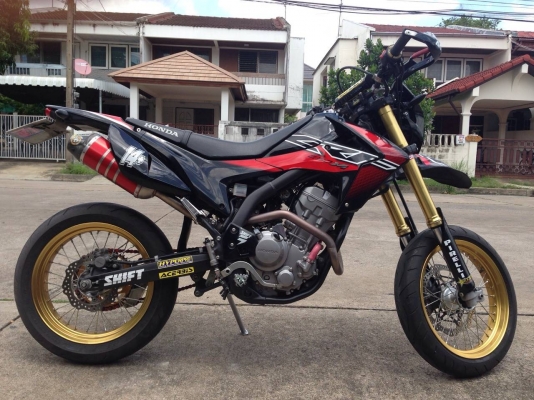 ขายดาวน์ CRF250m 60,000 แต่งสวยๆ
