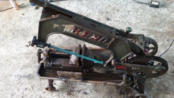 ขายเครื่องเลื่อยHERO   2ตัว