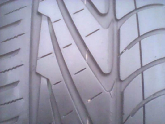 ยาง205/55/16 nitto  japan ชุด 4 วง 2000 บาท