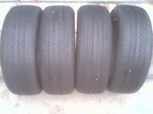 ยาง 205/55/16 ปี 12 ชุด 4 เส้น 2000 บาท