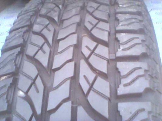 ล้ออะไหล่6รู139 พร้อมยาง245/70/16 ปี 11 2000 บาท