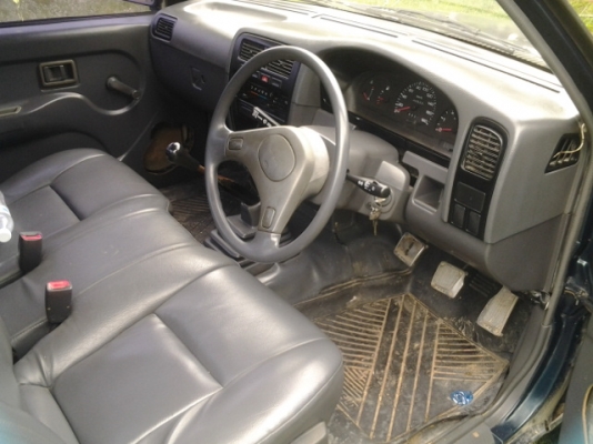 ขายกระบะนิสสัน BIG-M เครื่องแดง ปี 2540