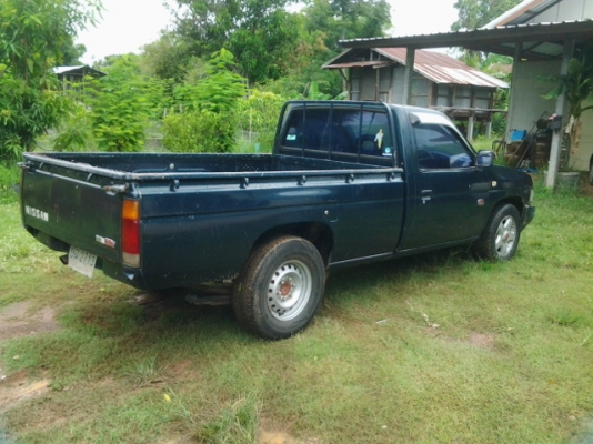 ขายกระบะนิสสัน BIG-M เครื่องแดง ปี 2540