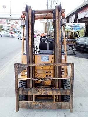 ขายรถยกโคมัสสึ 1 ตัน รุ่น14 เครื่องดีเซลอีซูซุ กระบอกคู่ เสาสูง 3 เมตร ยางตัน พวงมาลัยเพาเว่อร์ สีเดิมจากนอก นำเข้าจากญี่ปุ่น ใช้งานได้ทันที ราคา140000 ขายรถยกโคมัสสึ 1 ตัน รุ่น14 เครื่องดีเซลอีซูซุ กระบอกคู่ เสาสูง 3 เมตร ยางตัน พวงมาลัยเพาเว่อร์ สีเดิมจากนอก นำเข้าจากญี่ปุ่น ใช้งานได้ทันที ราคา140000