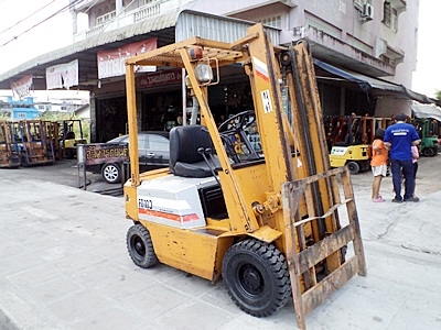 ขายรถยกโคมัสสึ 1 ตัน รุ่น14 เครื่องดีเซลอีซูซุ กระบอกคู่ เสาสูง 3 เมตร ยางตัน พวงมาลัยเพาเว่อร์ สีเดิมจากนอก นำเข้าจากญี่ปุ่น ใช้งานได้ทันที ราคา140000 ขายรถยกโคมัสสึ 1 ตัน รุ่น14 เครื่องดีเซลอีซูซุ กระบอกคู่ เสาสูง 3 เมตร ยางตัน พวงมาลัยเพาเว่อร์ สีเดิมจากนอก นำเข้าจากญี่ปุ่น ใช้งานได้ทันที ราคา140000