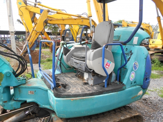 ขายรถขุด KOMATSU PC35R-8 เก่านอก