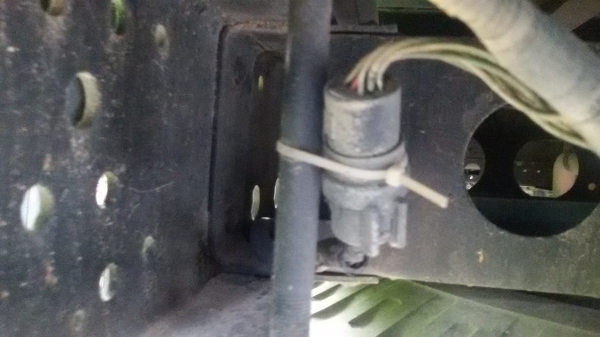 ISUZU NQR  ใช้งานน้อย มือหนึ่งออกห้าง